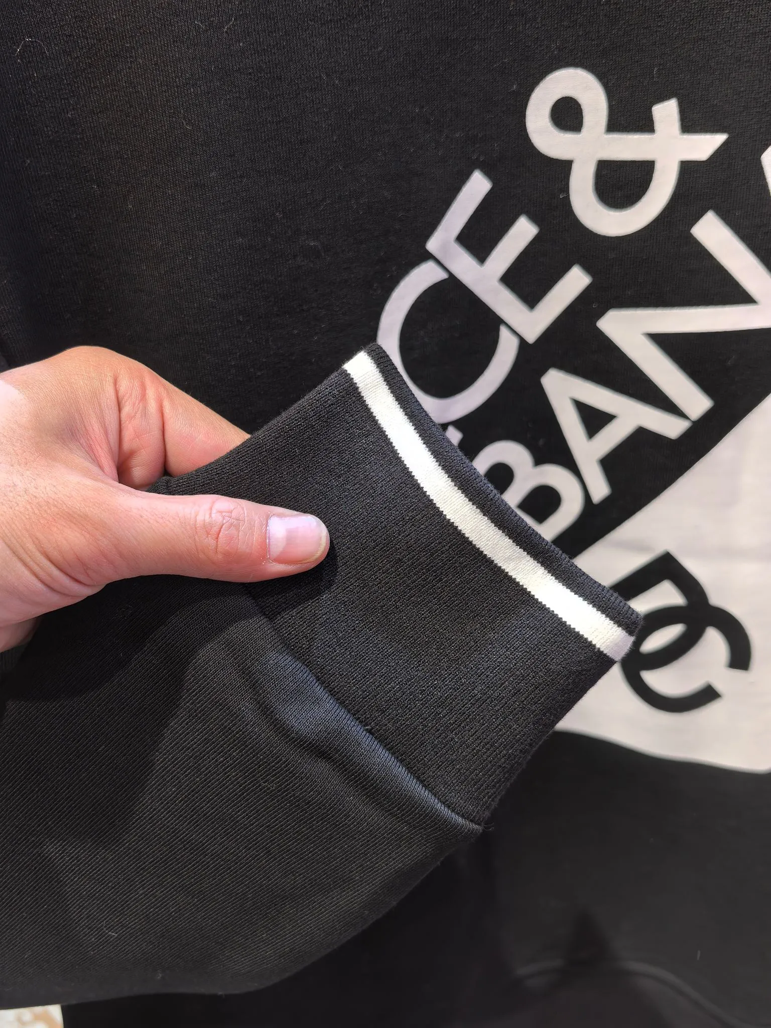 𝘿𝙊𝙇𝘾𝙀 & 𝙂𝘼𝘽𝘽𝘼𝙉𝘼 New Arrival DG DG logo Versatile Versatile ， Premium Black Sizes 46 48 50 52